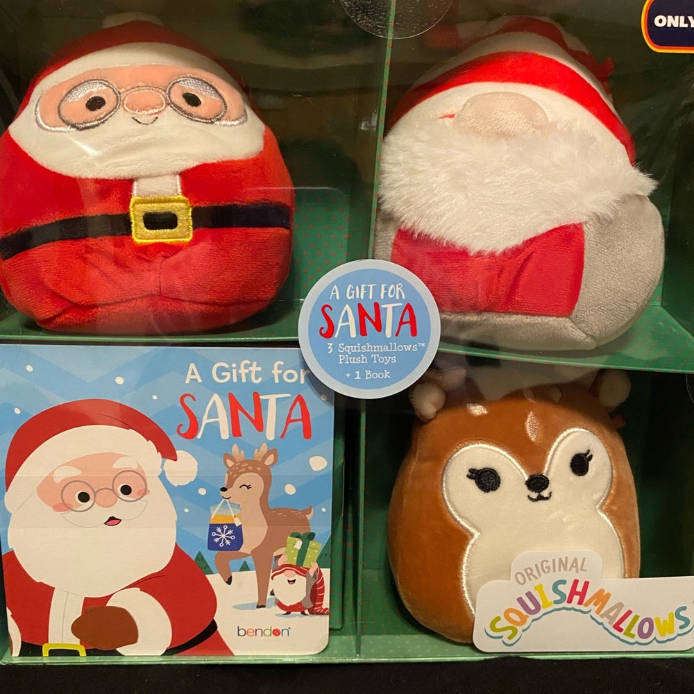 Squishmallows Christmas Set with Book